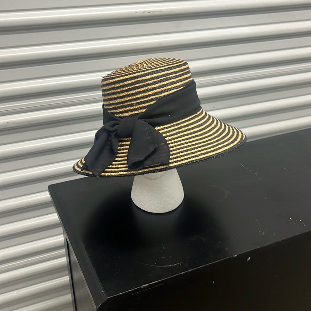 Women’s sun hat, Preston, and York